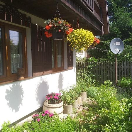Domek Kutowa Poza Strefa Stanu Wyjatkowego Villa Eksteriør bilde